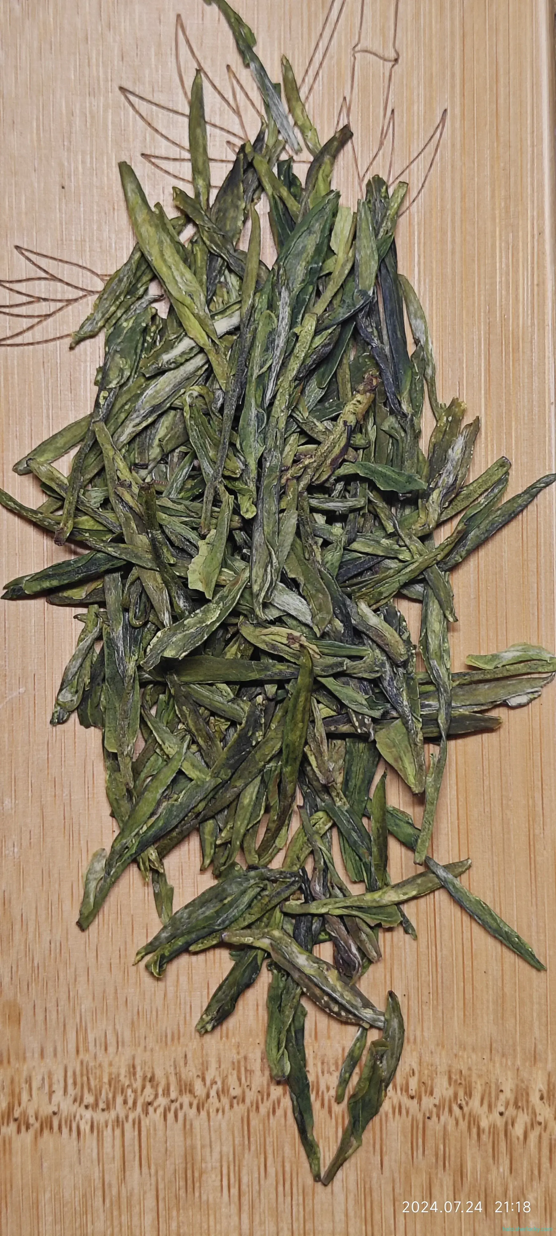 西湖龙井-全手工-老茶树-540三分叉.jpg